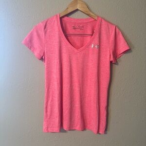 Under Armour Shirt Womens XSmall Pink HeatGear Loose V-Neck Athletic Top